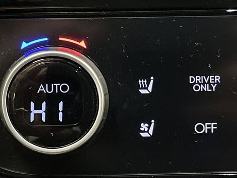 Used 2025 Hyundai Tucson Limited image 8