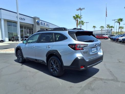 Used 2023 Subaru Outback Onyx Edition XT AWD/4WD image 13