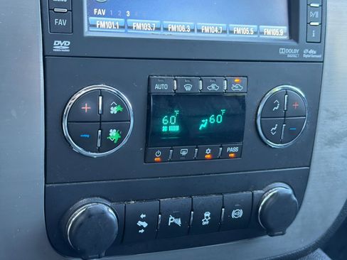 Used 2013 Chevrolet Silverado 2500 LTZ w/ LTZ Plus Package AWD/4WD image 20