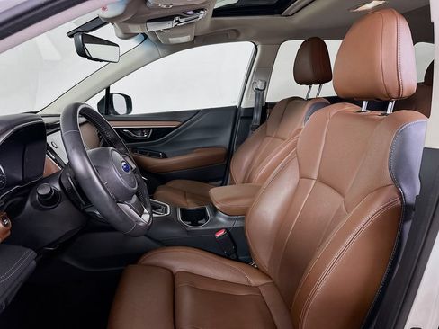 Used 2022 Subaru Outback Touring XT AWD/4WD image 8