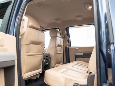 Used 2013 Ford F350 Lariat w/ Chrome Pkg image 18