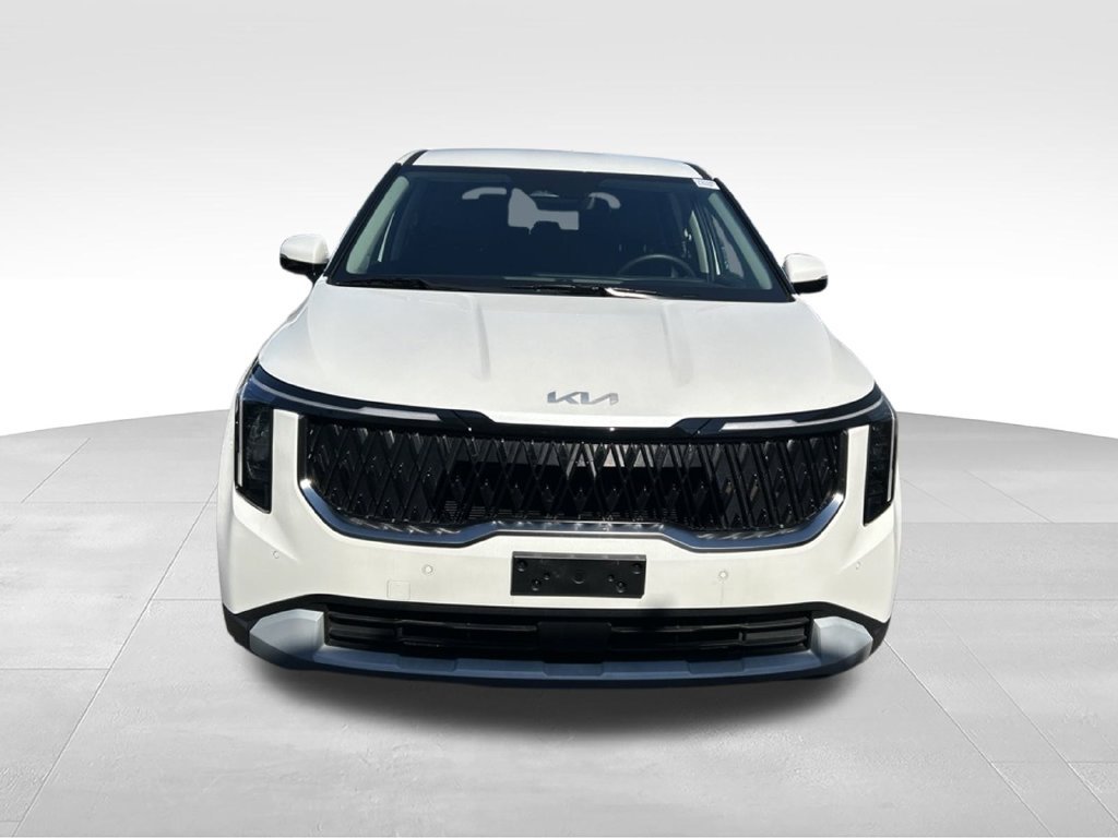 Certified 2026 Kia Carnival LX FWD image 9