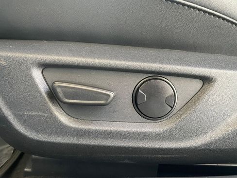 Used 2024 Ford Mustang Premium image 23