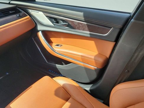 Used 2021 Jaguar XF R-Dynamic SE image 16