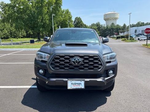 Certified 2023 Toyota Tacoma TRD Sport AWD/4WD image 3
