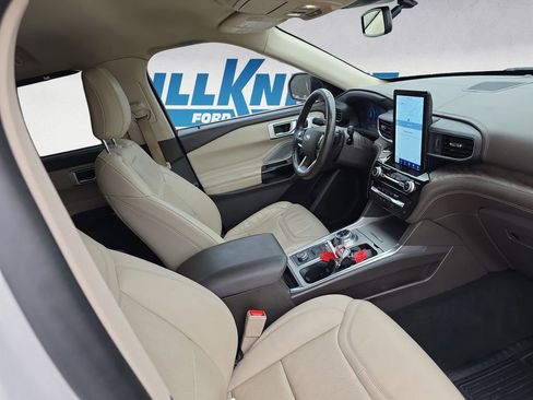 Used 2021 Ford Explorer Platinum w/ Equipment Group 601A image 15