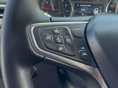Used 2024 Chevrolet Equinox LT AWD/4WD image 15