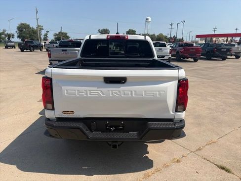 New 2026 Chevrolet Colorado W/T w/ WT Custom Package AWD/4WD image 5