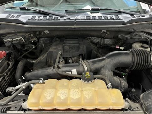 Used 2015 Ford F150 XLT w/ Equipment Group 301A Mid image 39