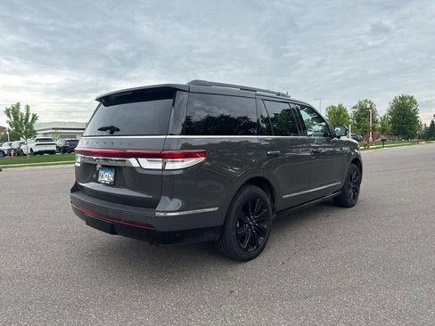 Used 2023 Lincoln Navigator Black Label AWD/4WD image 5