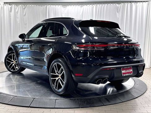 Used 2026 Porsche Macan AWD/4WD image 3
