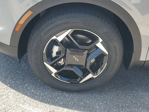 New 2026 Kia Sportage EX FWD image 29