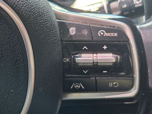 Used 2021 Kia Sorento S AWD/4WD image 29