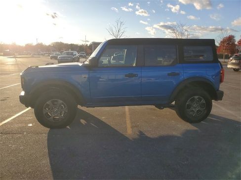 Used 2024 Ford Bronco Big Bend image 4