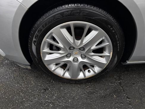 Used 2017 Chevrolet Impala LS image 10