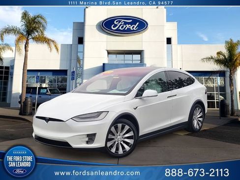 Used 2020 Tesla Model X Long Range AWD/4WD image 1