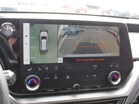 Used 2024 Lexus TX 500h AWD w/ Technology Package image 24