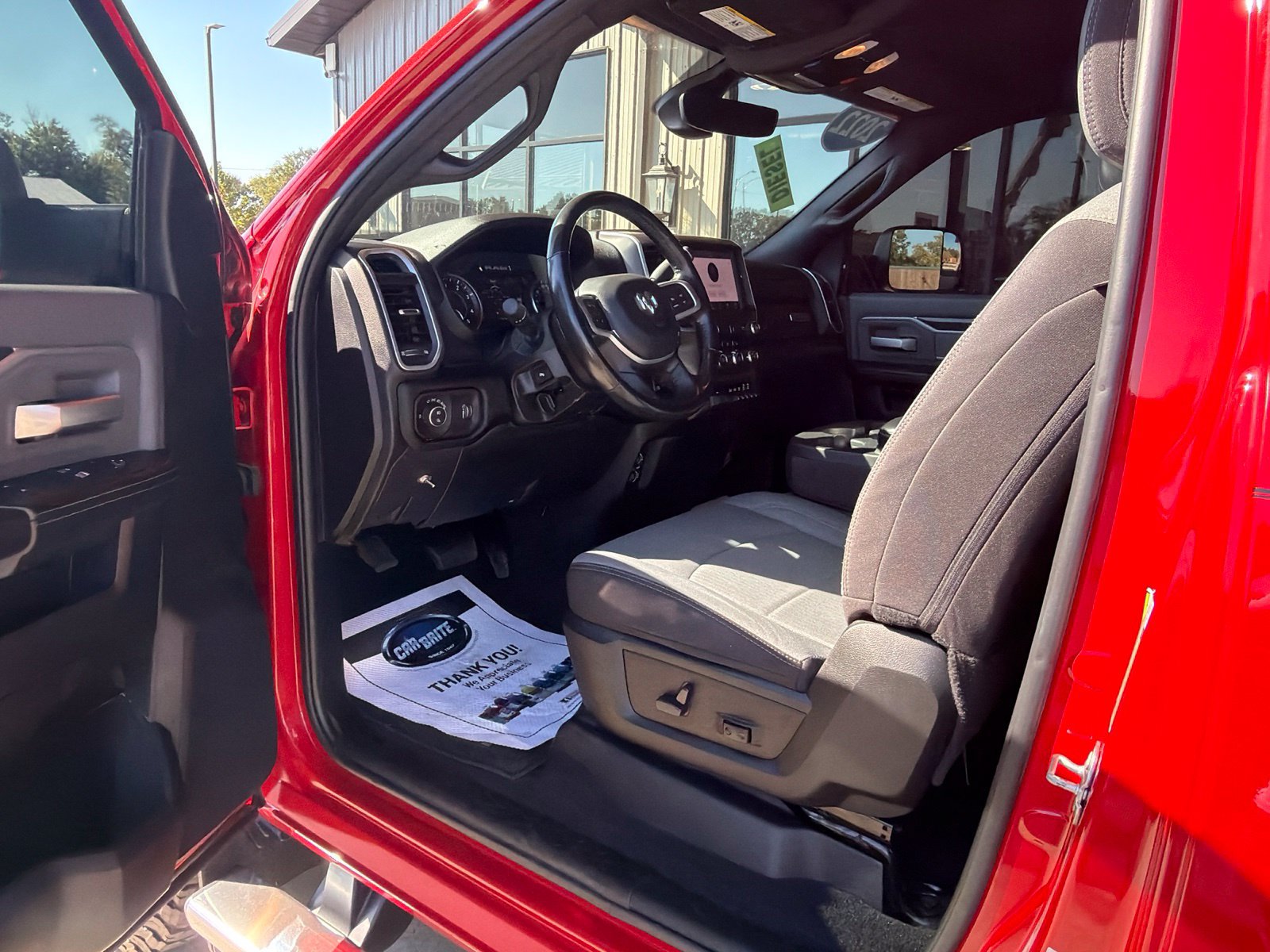 Used 2022 RAM 3500 Big Horn w/ Level C Equiment Group AWD/4WD image 5