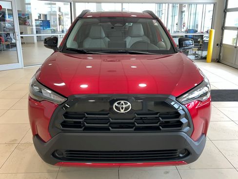 New 2026 Toyota Corolla Cross LE w/ Moonroof Package AWD/4WD image 3
