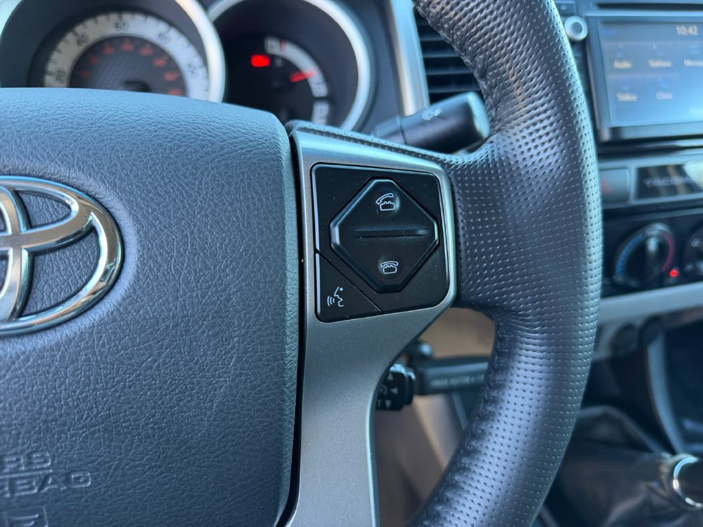 Used 2015 Toyota Tacoma 4x4 Double Cab w/ TRD Sport Package image 19
