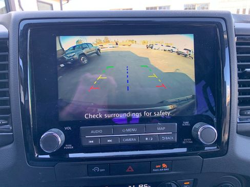 Used 2023 Nissan Frontier PRO-4X w/ Technology Package image 14