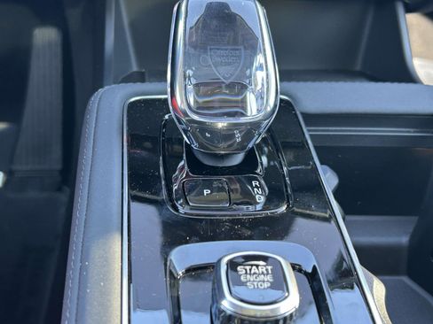 New 2026 Volvo XC90 B6 Ultra w/ Lounge Package image 25