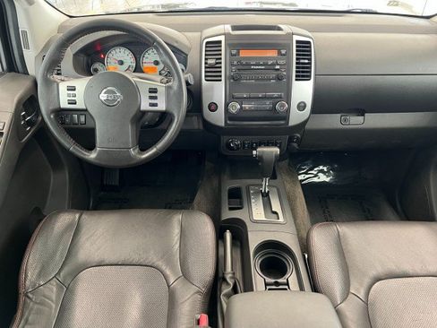 Used 2012 Nissan Frontier PRO-4X w/ Pro-4x Luxury Pkg AWD/4WD image 17