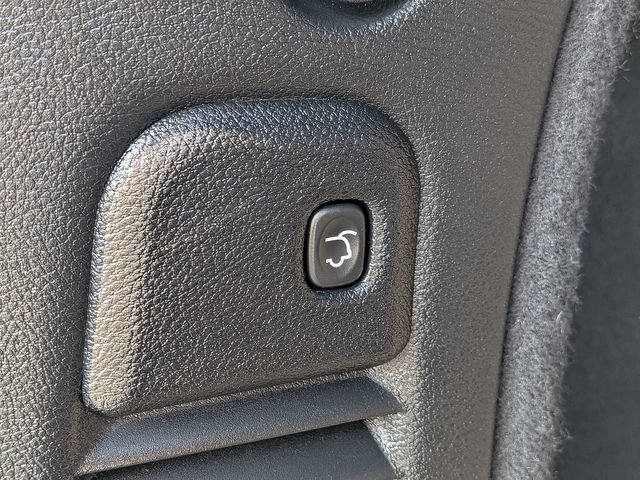 Used 2022 Dodge Durango R/T RWD image 13