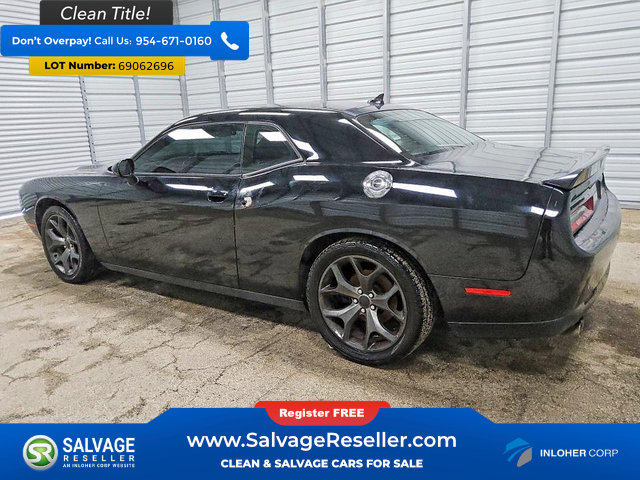 Used 2015 Dodge Challenger SXT Plus RWD image 3