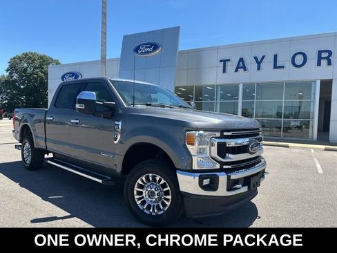 Used 2022 Ford F350 XLT w/ XLT Premium Package AWD/4WD image 1