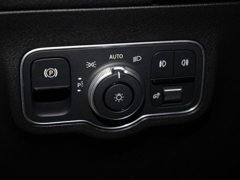 Certified 2026 Mercedes-Benz GLA 250 image 21