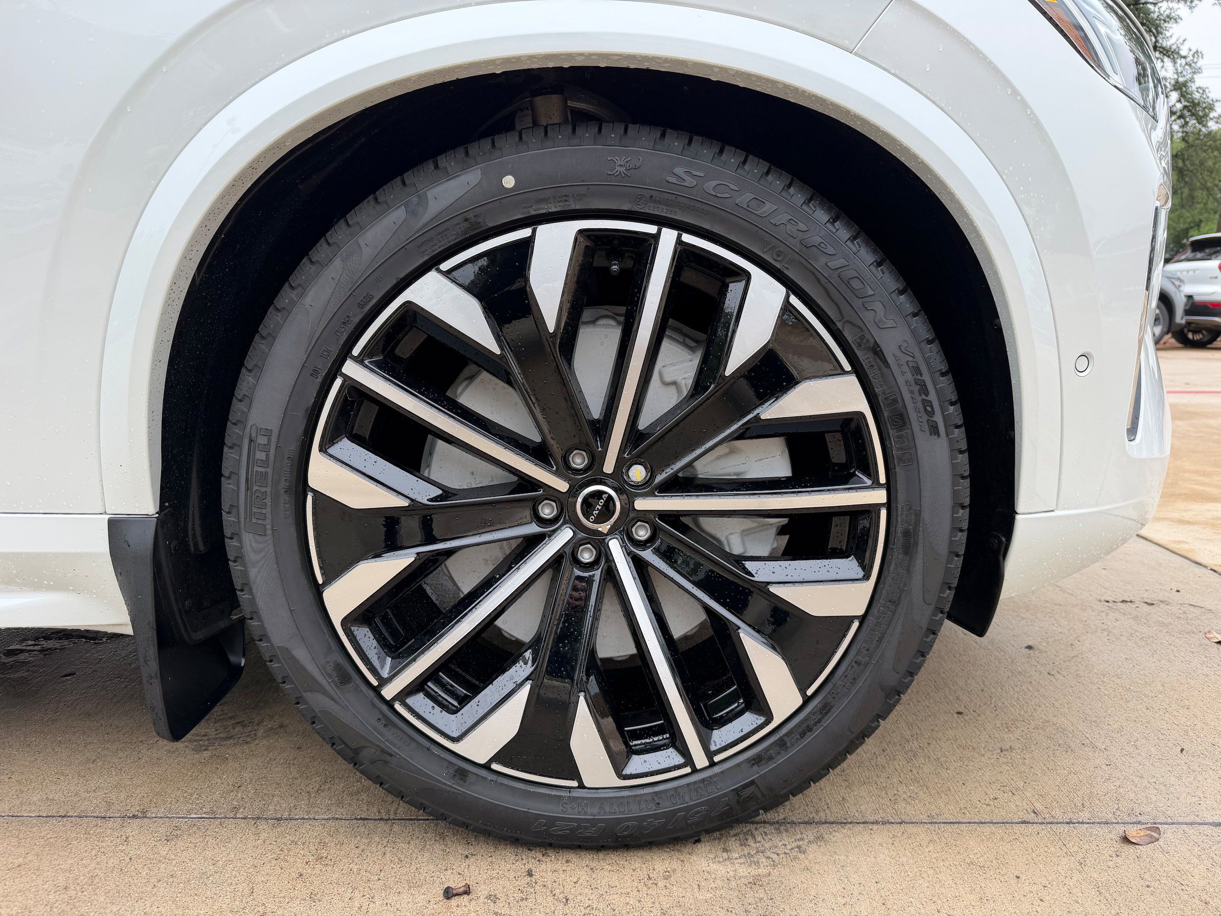 New 2026 Volvo XC90 T8 Ultra w/ Lounge Package AWD/4WD image 7