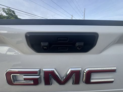 Used 2024 GMC Sierra 1500 Denali w/ Denali Reserve Package AWD/4WD image 28