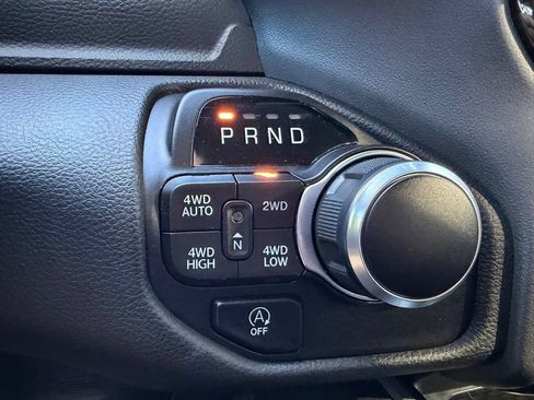 Used 2023 RAM 1500 Big Horn AWD/4WD image 25