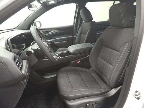 New 2026 Chevrolet Traverse LT image 19