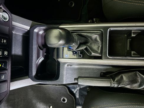 Used 2019 Toyota Tacoma SR5 image 20