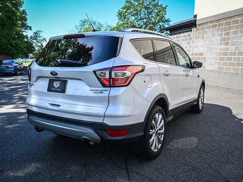 Used 2017 Ford Escape Titanium AWD/4WD image 5