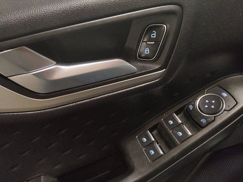 Used 2020 Ford Escape SE FWD image 27