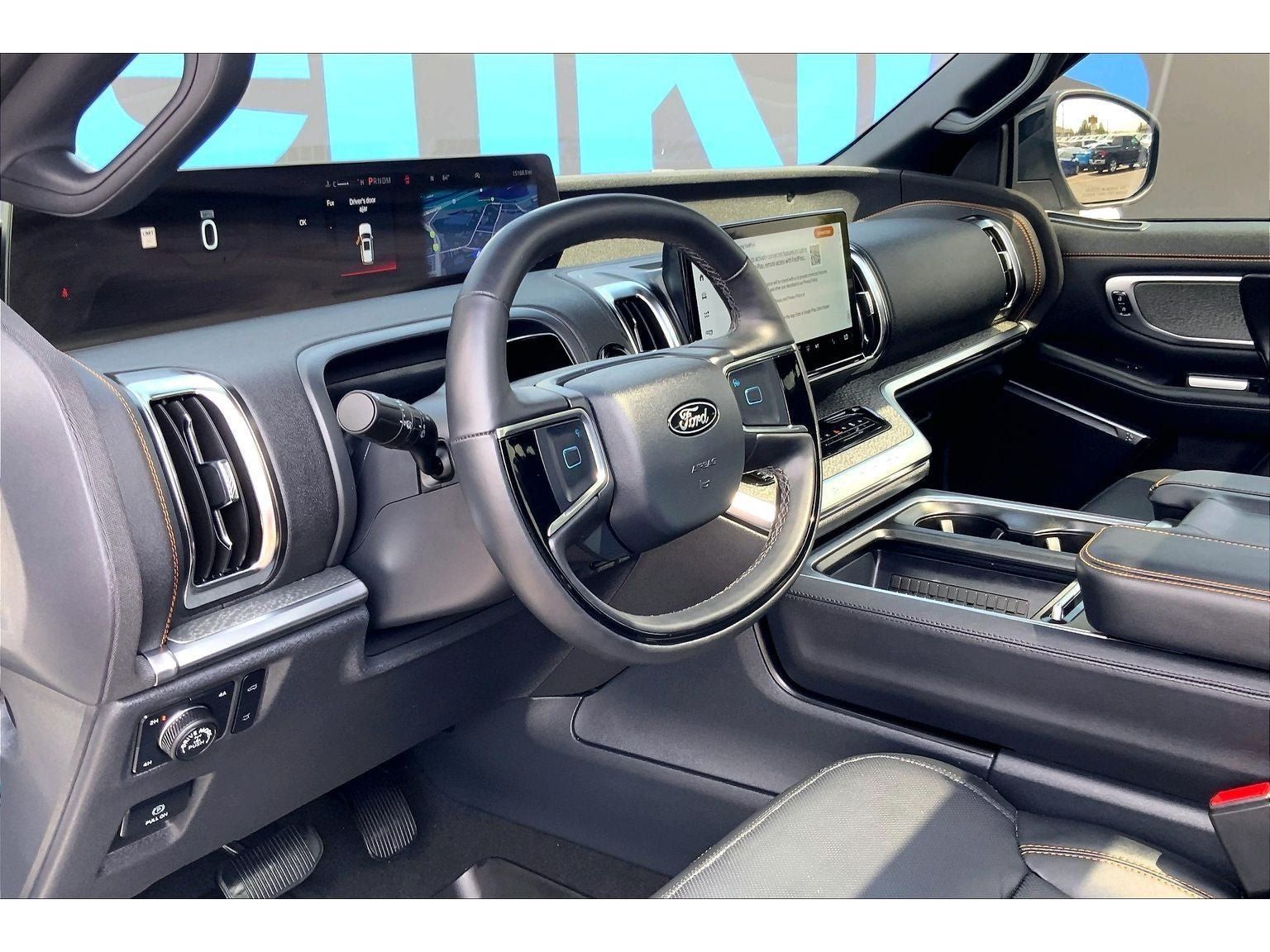 Used 2025 Ford Expedition Tremor AWD/4WD image 16