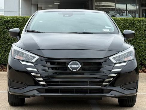 Certified 2025 Nissan Versa S w/ Trunk Package image 3