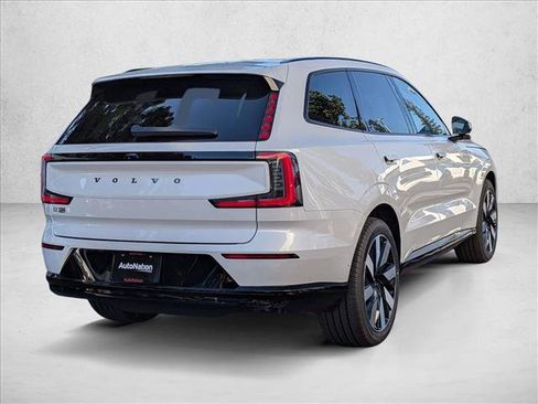 New 2026 Volvo EX90 Ultra AWD/4WD image 2