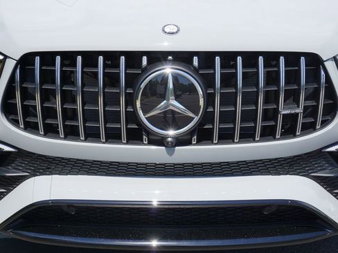 New 2026 Mercedes-Benz GLE 63 AMG S image 9