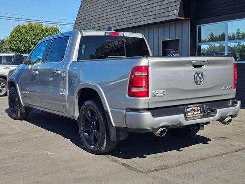 Used 2022 RAM 1500 Limited w/ Body-Colour Bumper Group AWD/4WD image 3