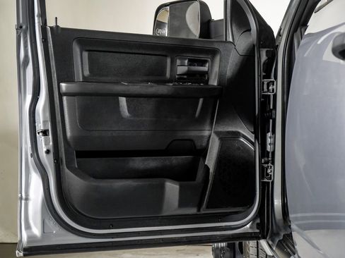 Used 2022 RAM 3500 Tradesman image 32