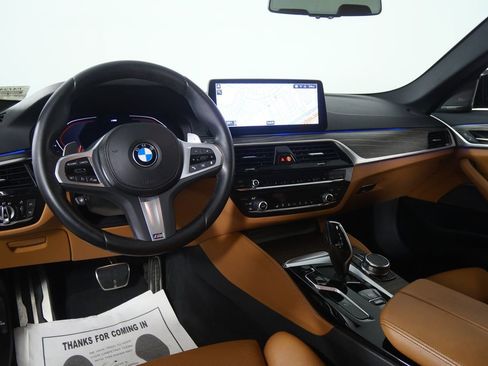 Used 2023 BMW 540i w/ M Sport Package RWD image 16
