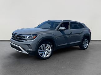 Used 2021 Volkswagen Atlas Cross Sport SE w/ V6 Towing Package FWD video 1