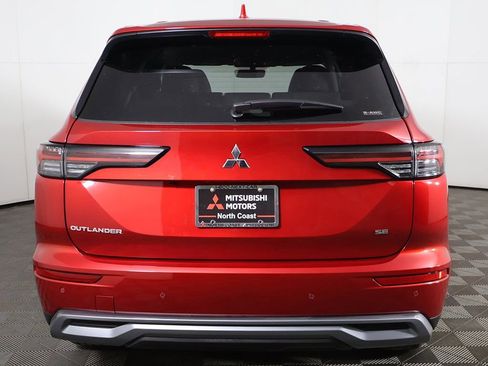 New 2025 Mitsubishi Outlander SE AWD/4WD image 14