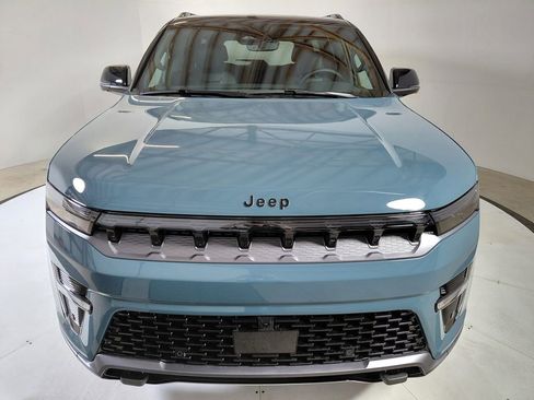 New 2026 Jeep Grand Wagoneer 4WD image 2