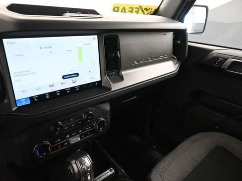 Used 2025 Ford Bronco Big Bend image 21