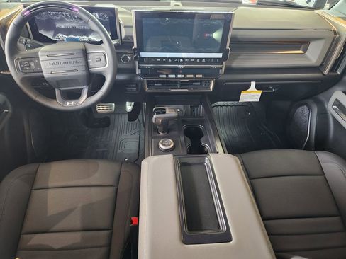 New 2025 GMC Hummer EV 3X w/ LPO, Illumination Package image 16